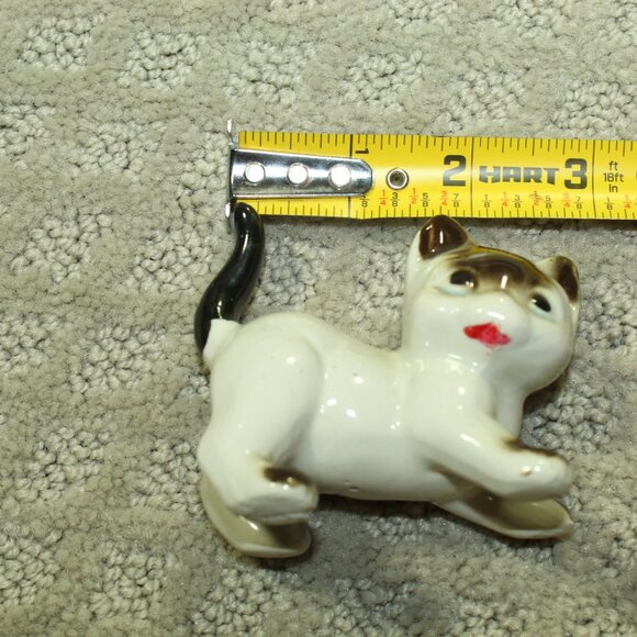 Simple Vintage 3" Glazed Ceramic Siamese Cat Figurine - Picture 6 of 6